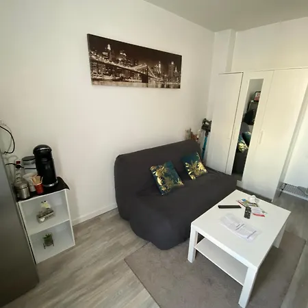 Studette 13m2 * Bagnolet